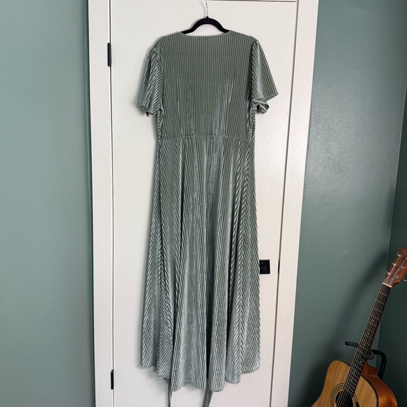 Baltic Born 2XL Sage Velvet Wrap Maxi Dress Wedding Guest - Picture 12 of 12